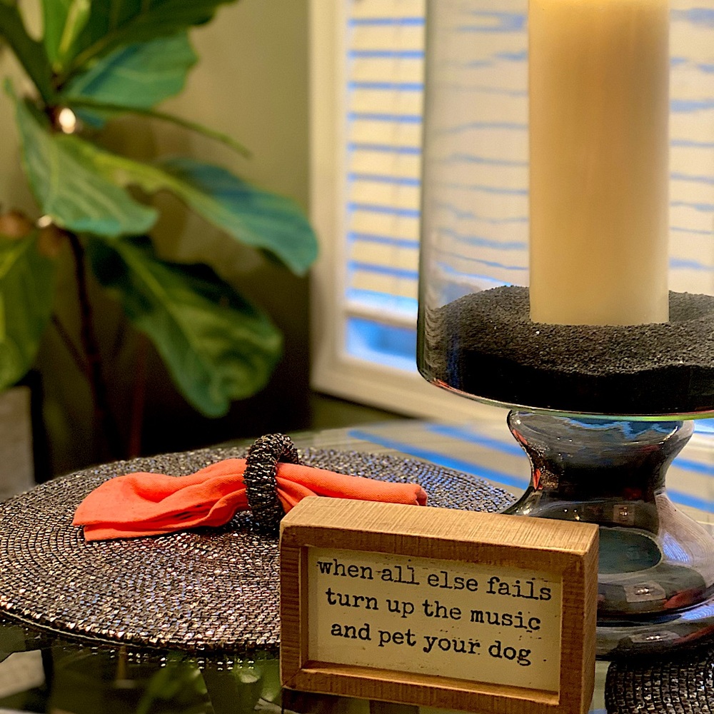 Dog Sign with quote 🐾